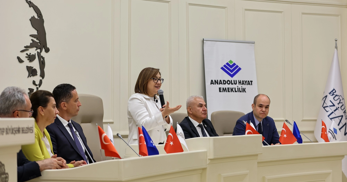 Gaziantep Büyükşehir personeline grup hayat sigortası