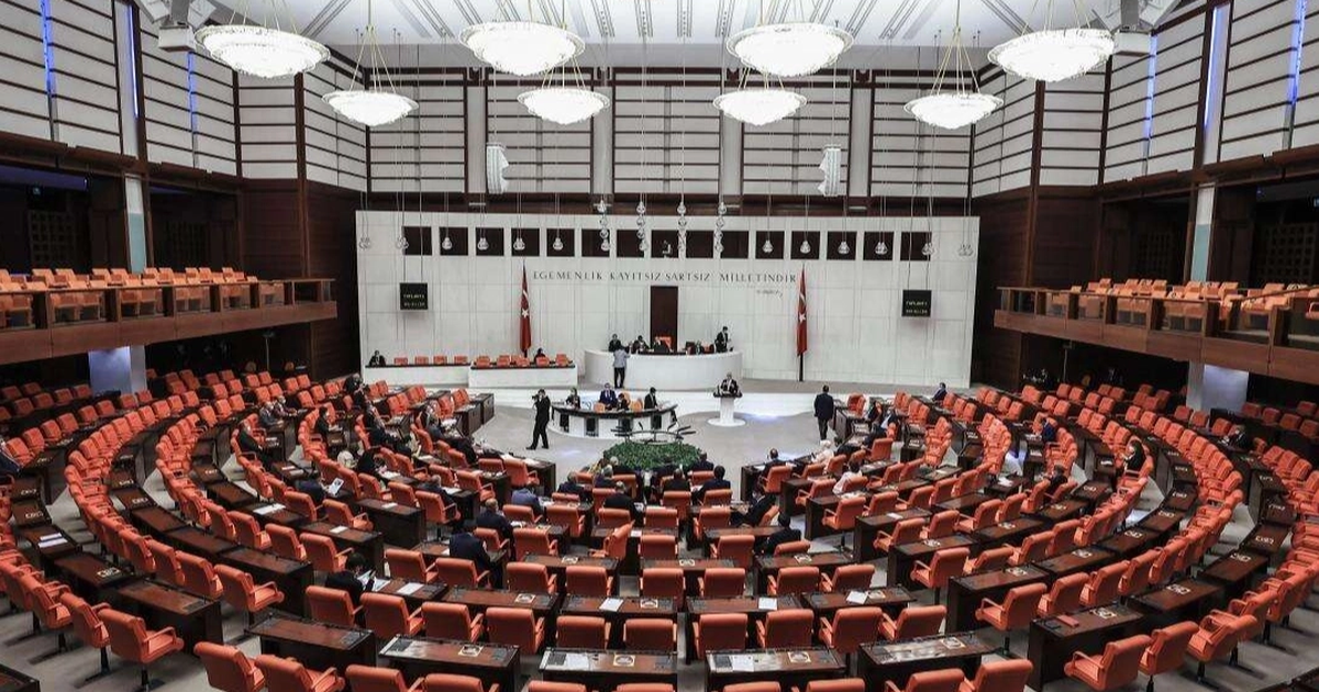 TBMM’deki sandalye dağılımı yeniden şekillendi… İşte son durum